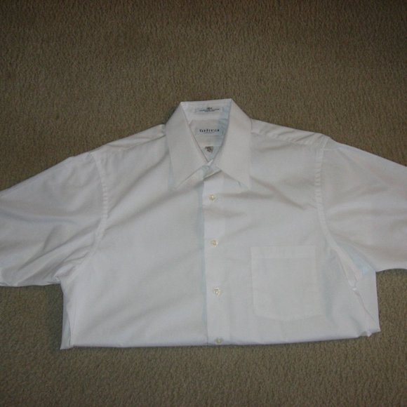 Van Heusen Short Sleeve Dress Shirt White Sz 15.5 Lot of 3 - Picture 7 of 16